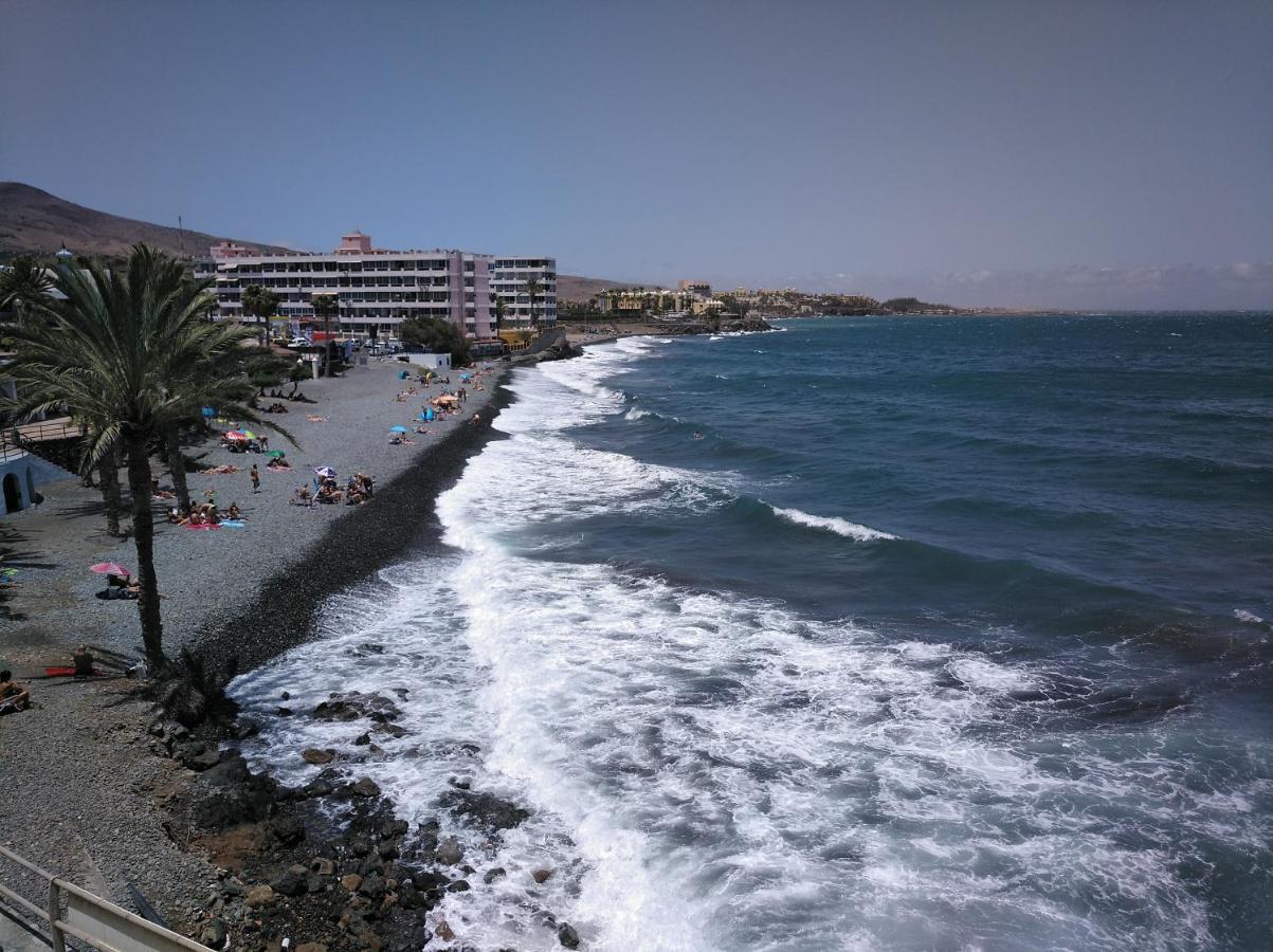 2 Calle Las Azucenas Playa Del Aguila  Extérieur photo